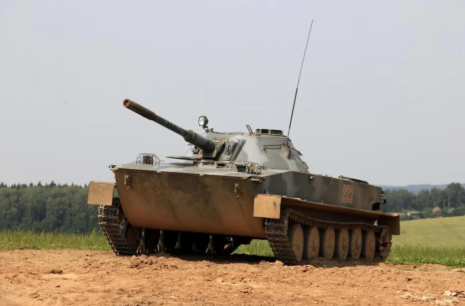 Papierový model - PT-76 Sovietsky ľahký tank